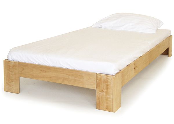 Кровать из массива берёзы 90x200 cm