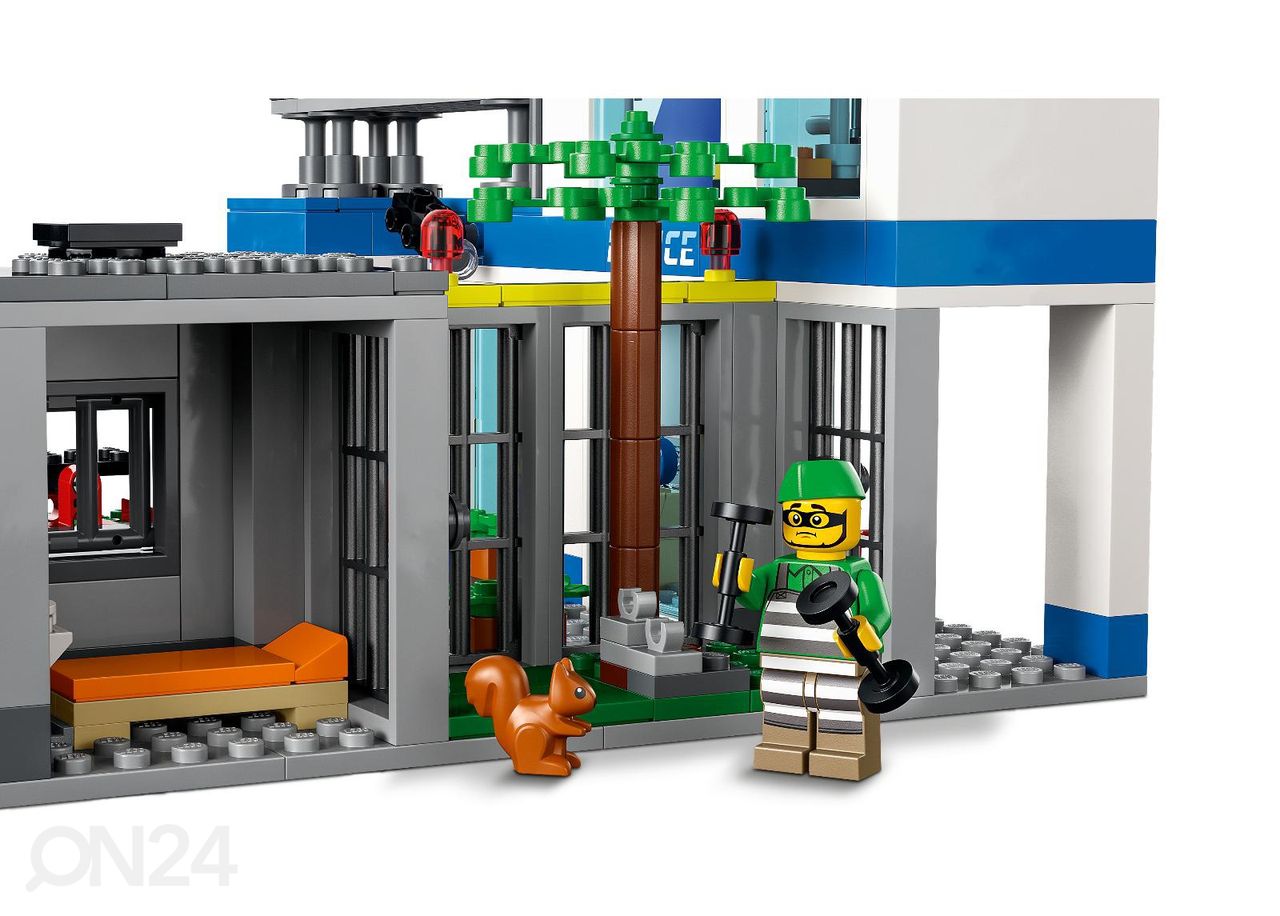 LEGO City Полицейский участок увеличить