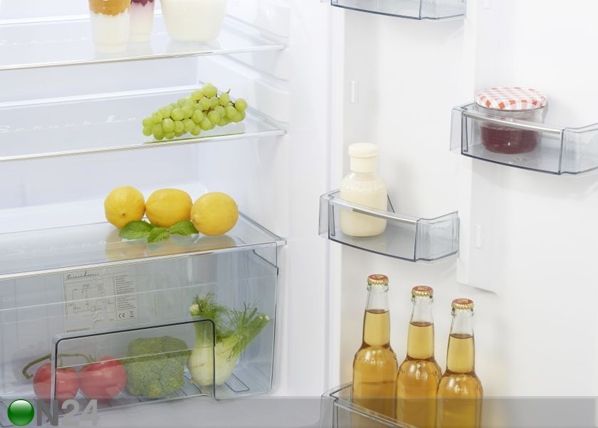 Ретро-холодильник Schaub Lorenz SL210B