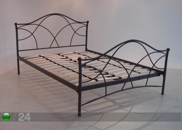 Кровать Bertha 140x200 см