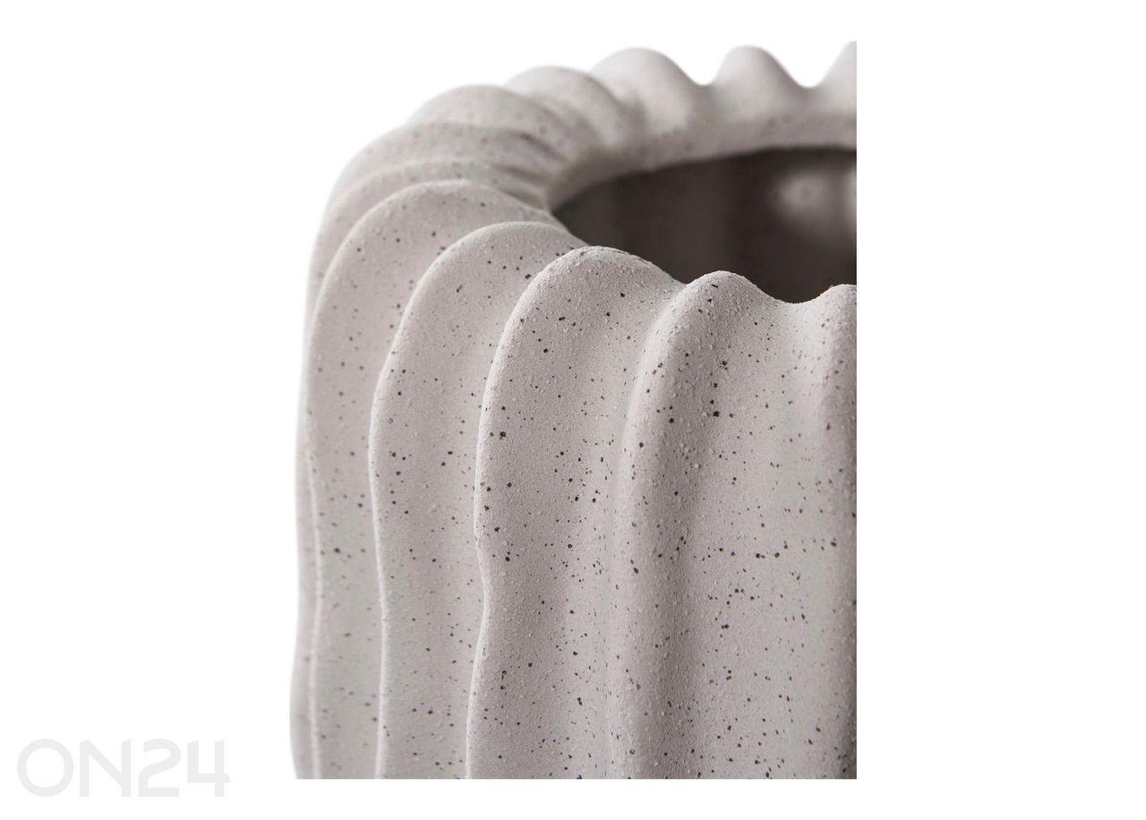 Горшок для цветов увеличить