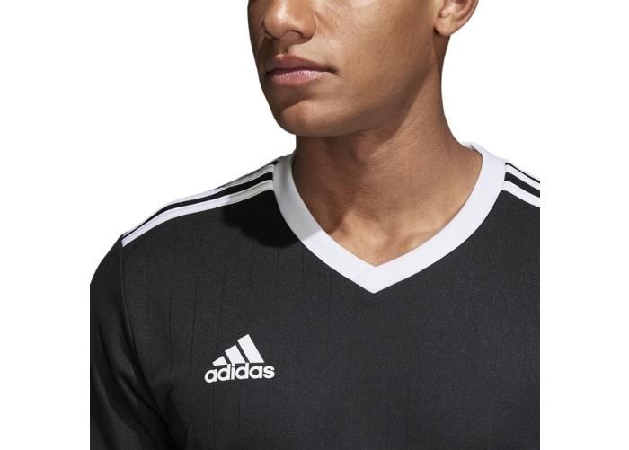 Детская спортивная футболка Adidas Tabela 18 Jr увеличить