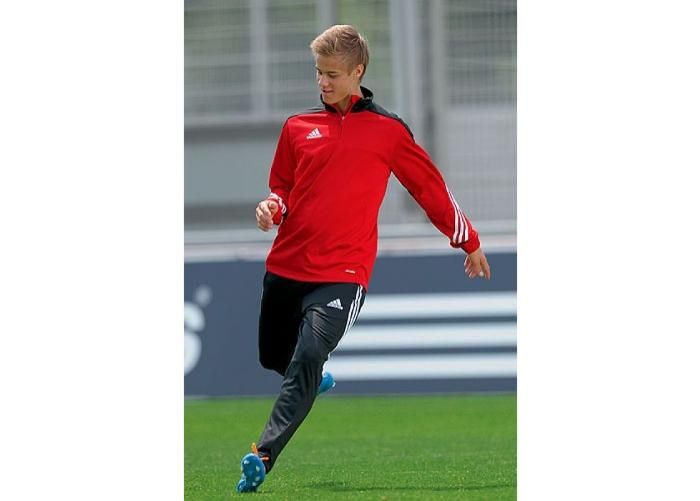 Детская толстовка Adidas Sereno 14 Jr увеличить