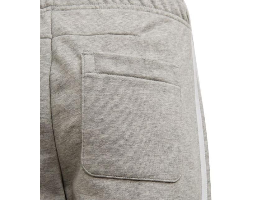 Детские спортивные шорты adidas MH 3Stripes Short Junior ED6466 увеличить