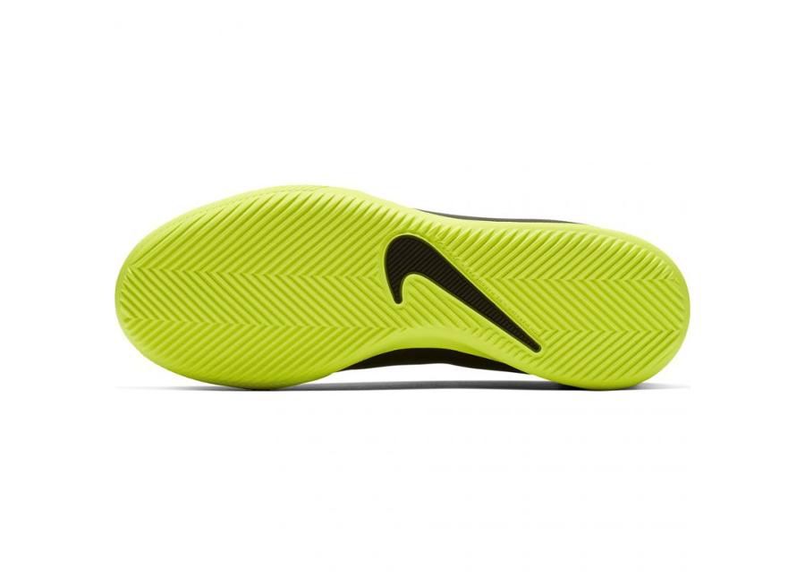 Детские футбольные бутсы для игры в зале Nike Phantom Venom Club IC JR AO0399-007 увеличить