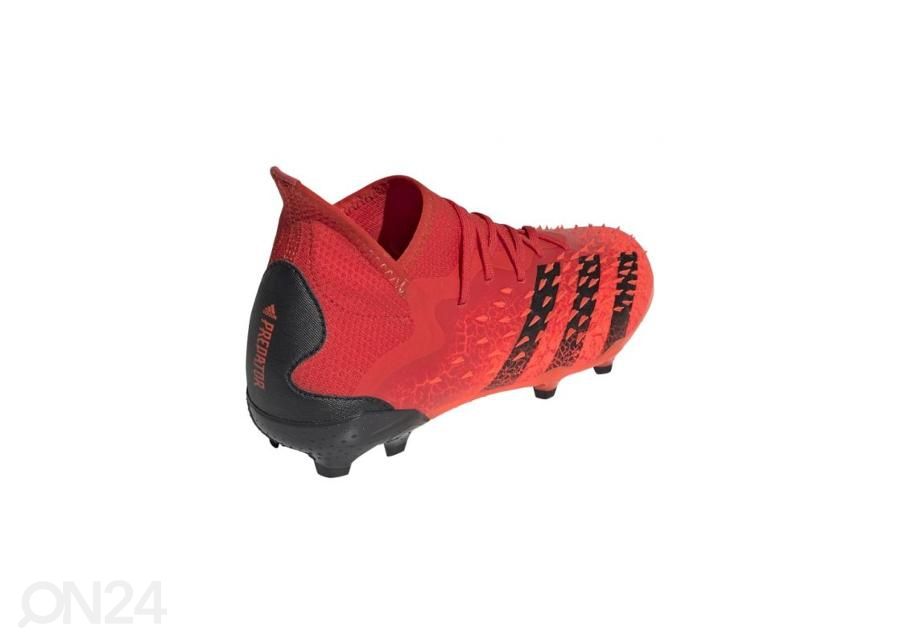 Детские футбольные бутсы Adidas Predator Freak.1 FG увеличить