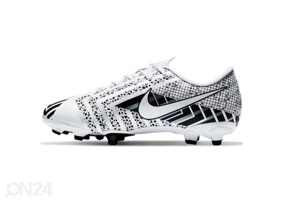 Детские футбольные бутсы Nike Mercurial Vapor 13 Academy Mds FG-MG Jr CJ0980-110 увеличить