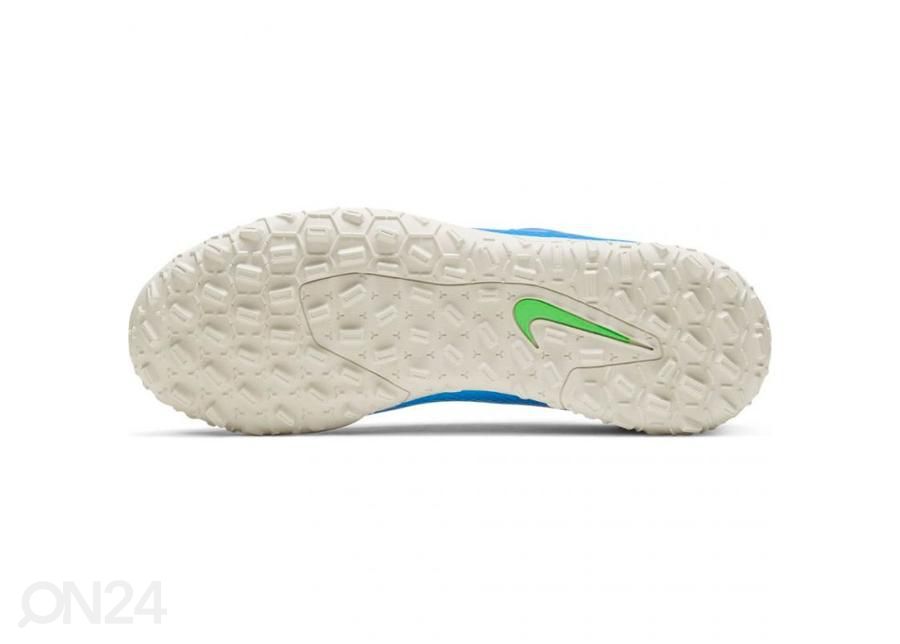 Детские футбольные бутсы Nike Phantom GT Club TF увеличить