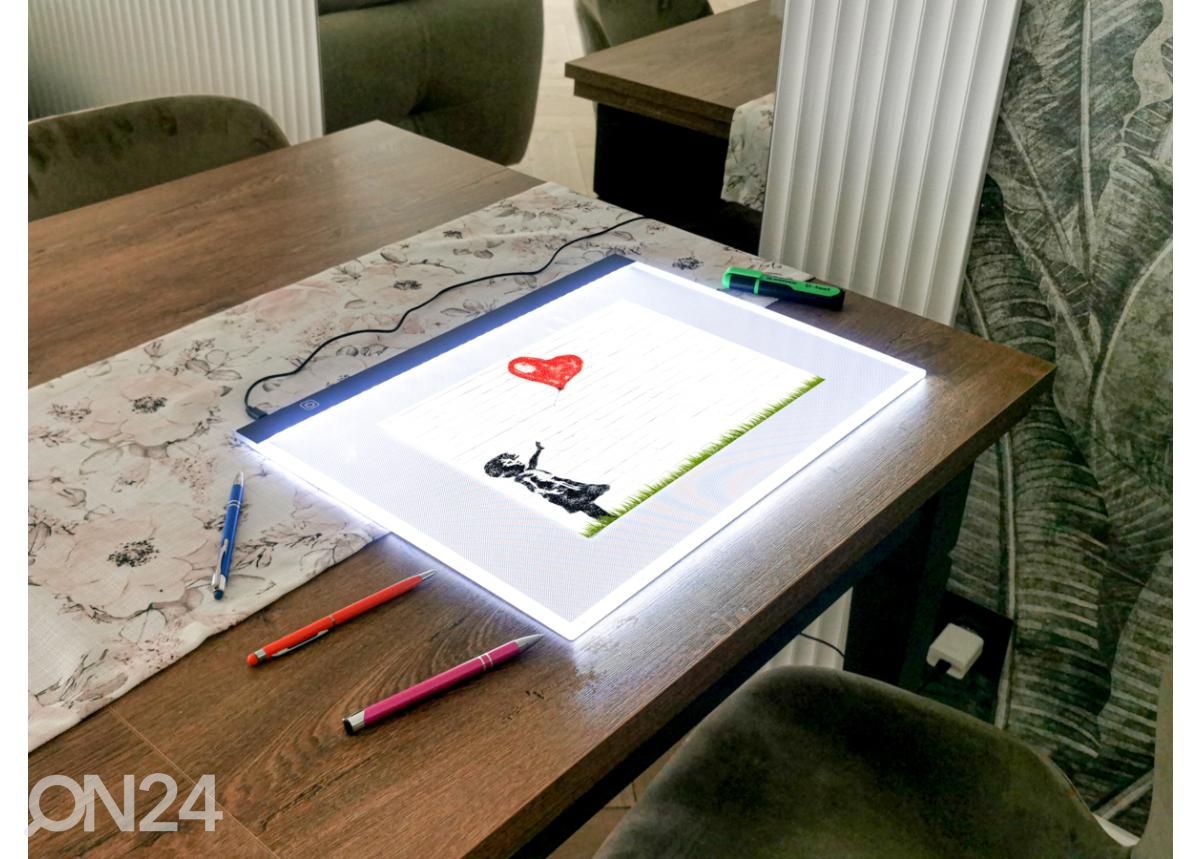 Доска с подсветкой для рисования LED A3 увеличить