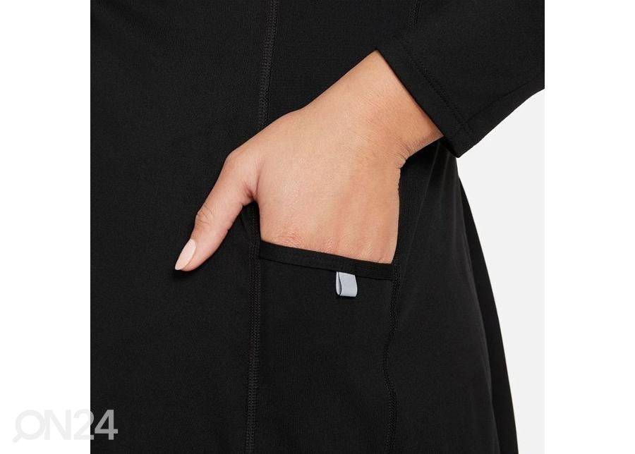 Женская беговая футболка Nike Dri-FIT Element увеличить