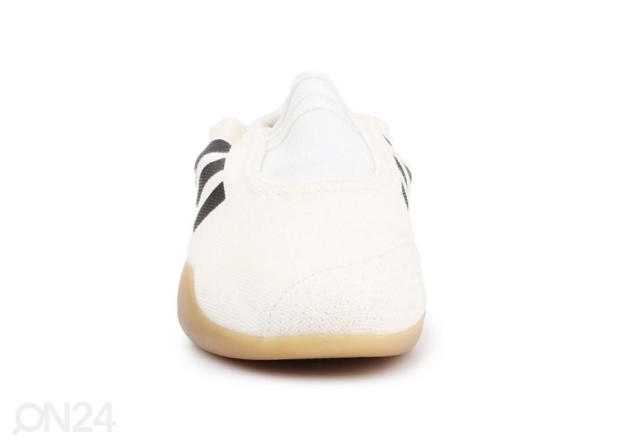 Женская обувь для тренировок по тхэквондо Adidas W D98204 увеличить