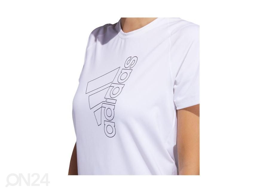 Женская спортивная футболка Adidas Badge Of Sport увеличить