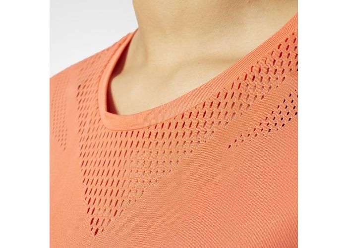 Женская тренировочная футболка Adidas Feminine Tee W увеличить