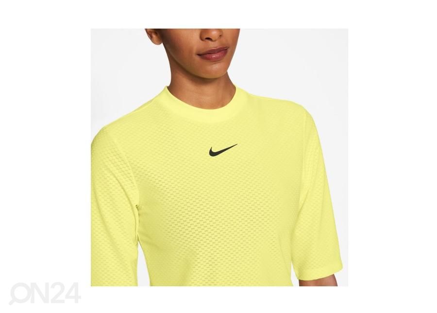 Женская футболка Nike NSW Icon Clash увеличить