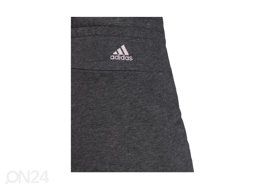 Женские шорты Adidas Essentials Slim Logo увеличить