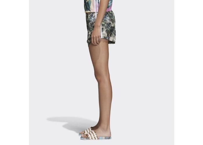 Женские шорты Adidas Originals Farm Shorts W увеличить