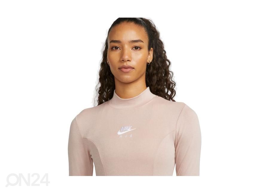 Женское повседневное платье Nike Air увеличить