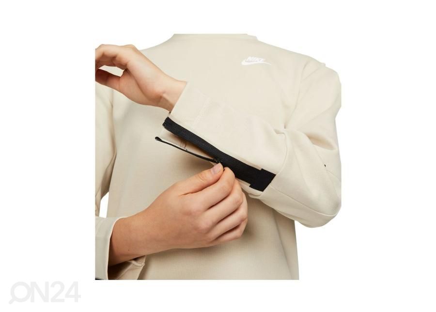 Женское повседневное платье Nike NSW Tech Fleece увеличить