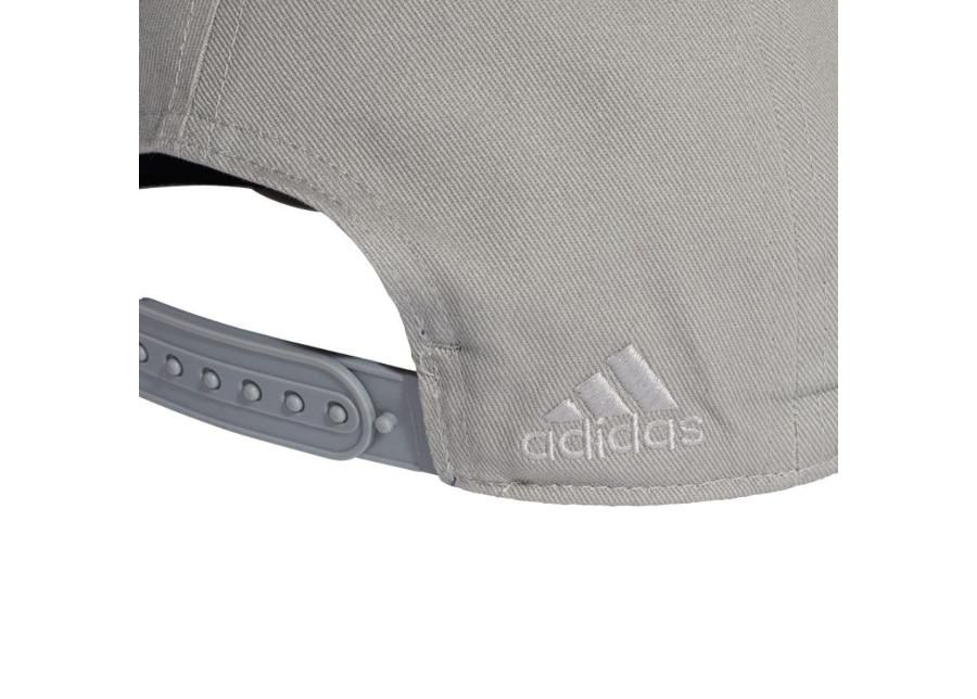 Кепка для взрослых adidas Real MadridS16 Cap CW DY7724 увеличить