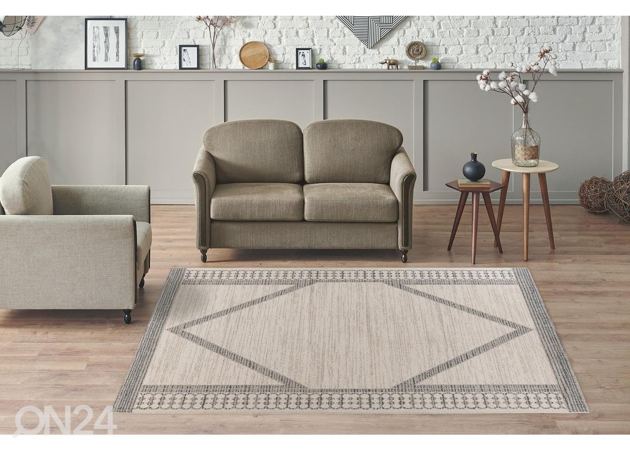 Ковер 160x230 cм увеличить