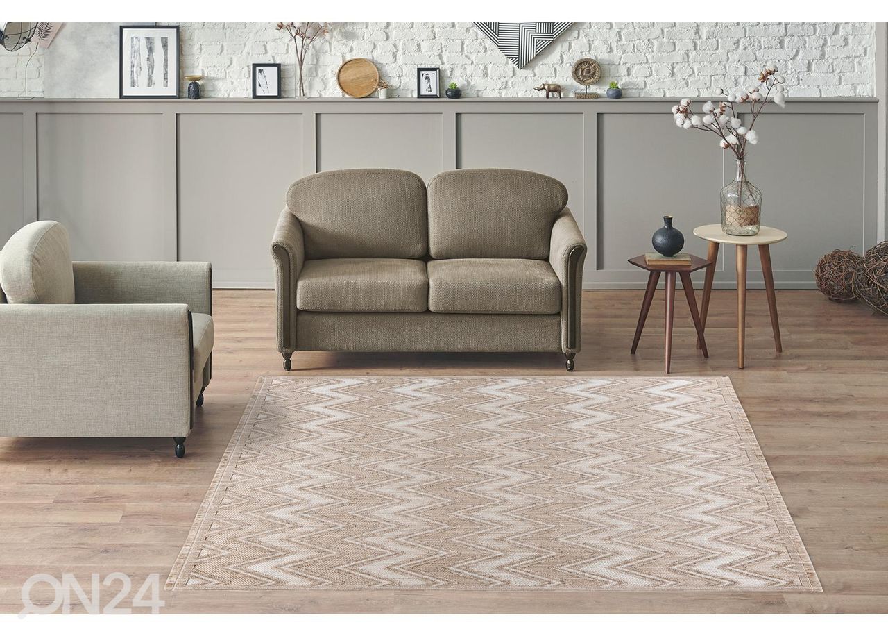 Ковер 160x230 cм увеличить
