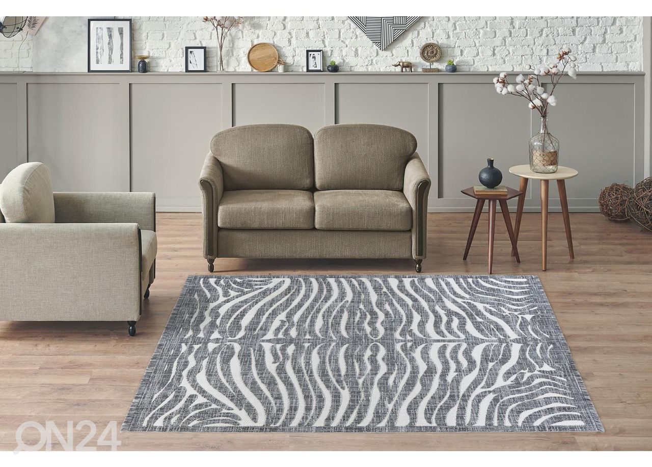 Ковер 160x230 cм увеличить