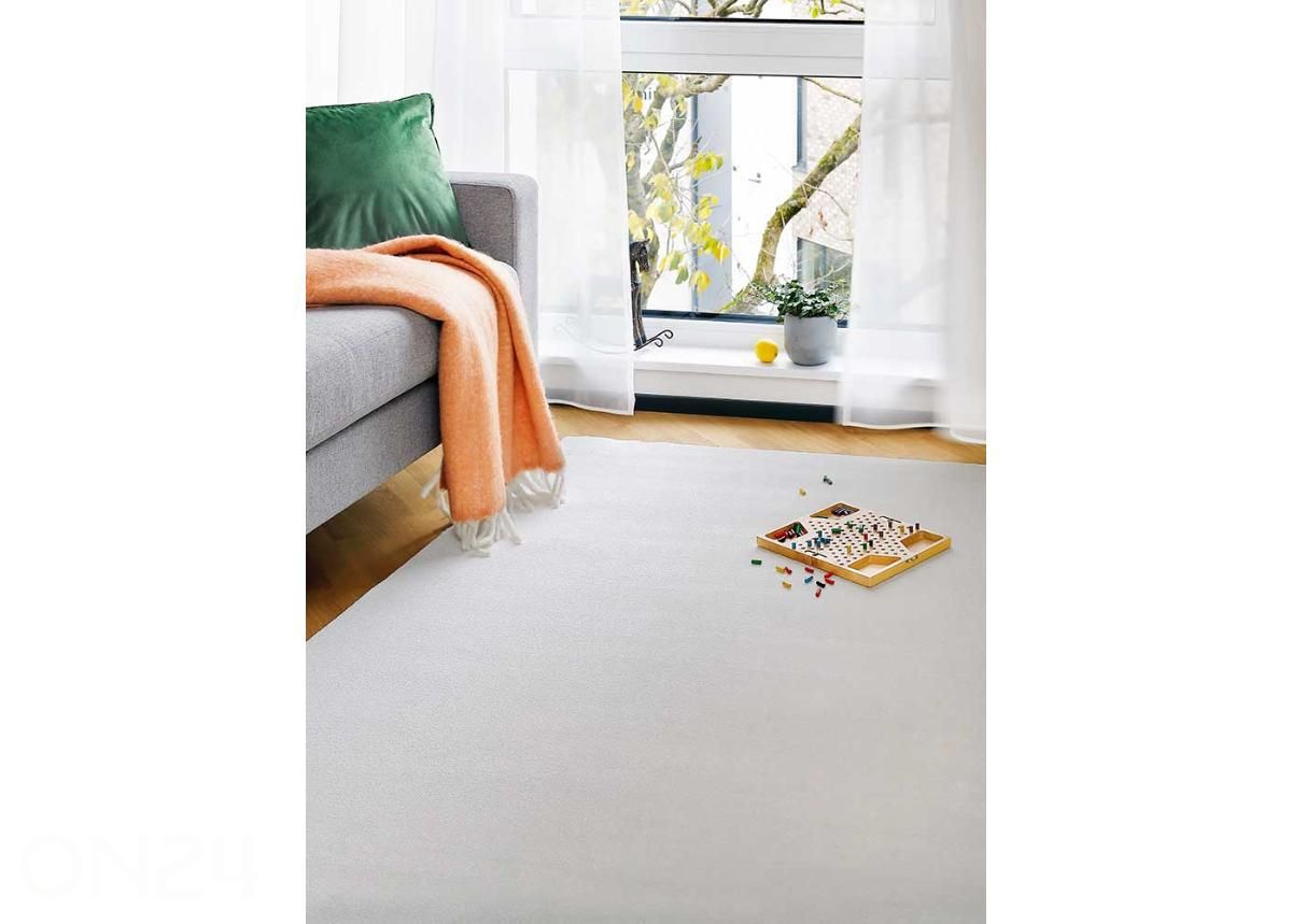 Ковер Narma велюровый Eden™ salt 67x133 см увеличить