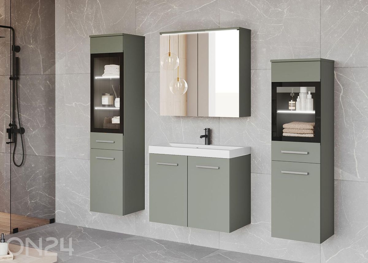 Комплект в ванную комнату Madrit II + LED увеличить