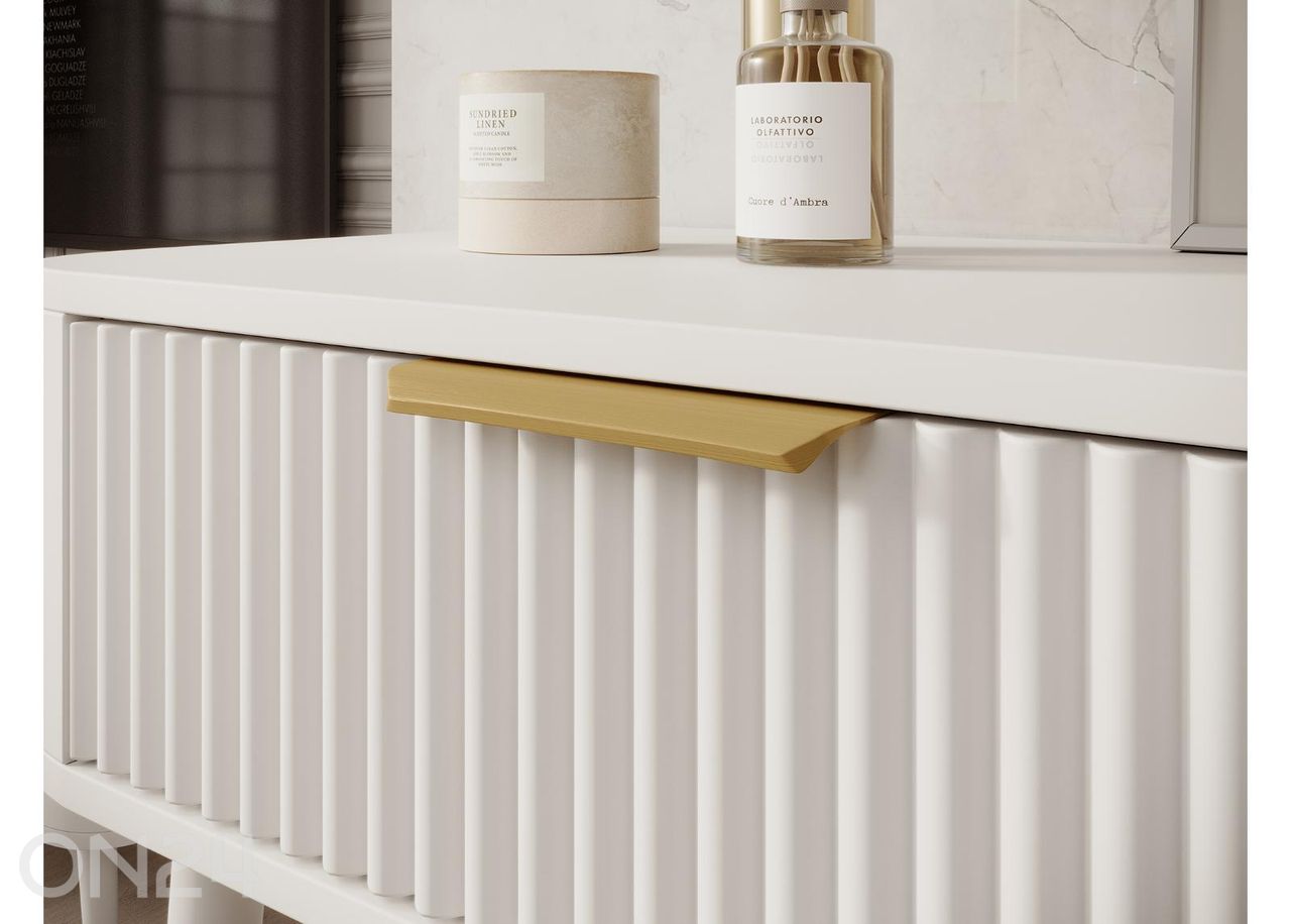 Консольный столик Chevelle увеличить