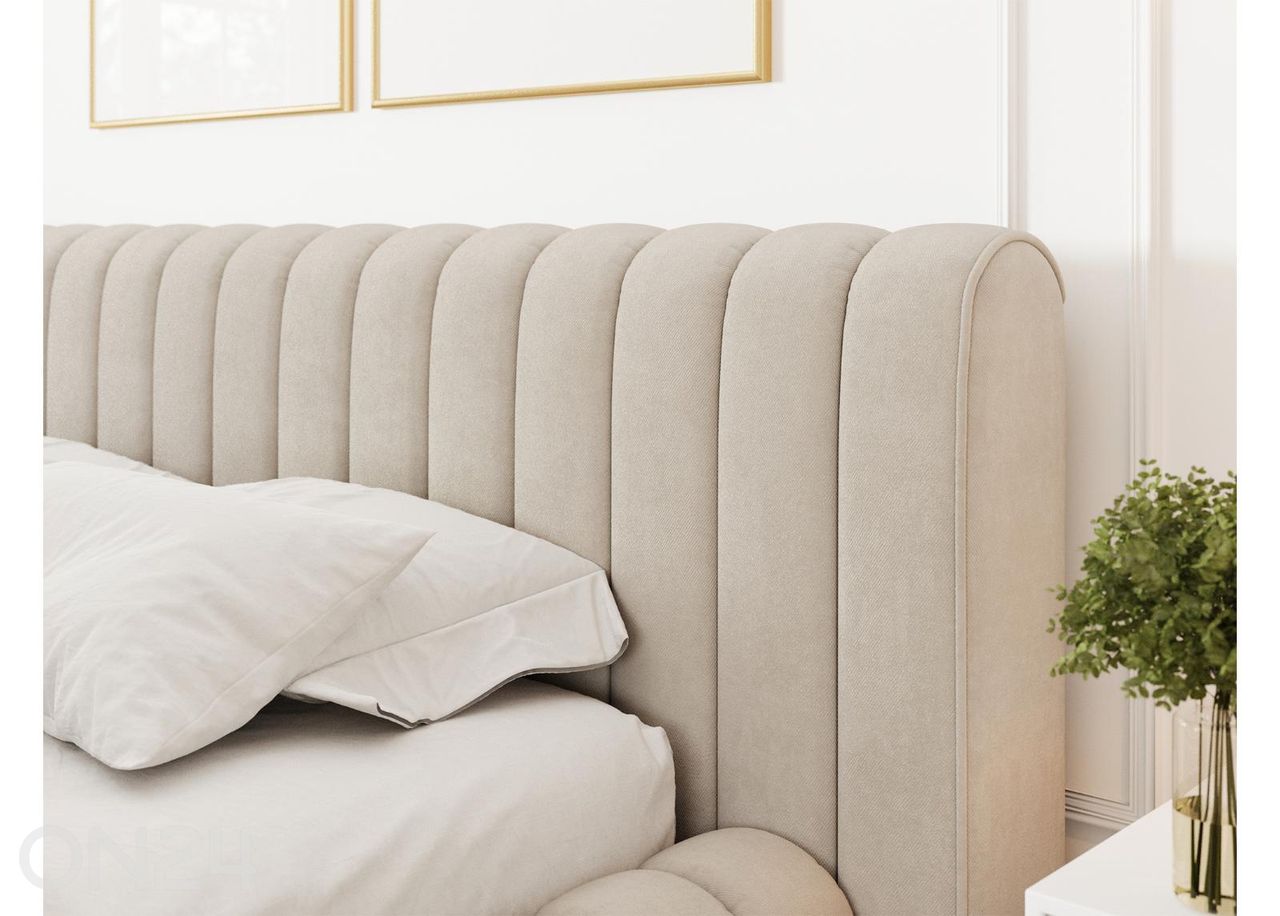 Кровать Carilla 160x200 см увеличить