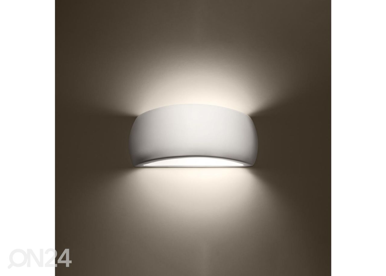 Лакированный настенный светильник Pontius, белый глянцевый увеличить