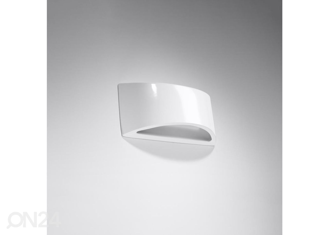 Лакированный настенный светильник Vixen, белый глянцевый увеличить