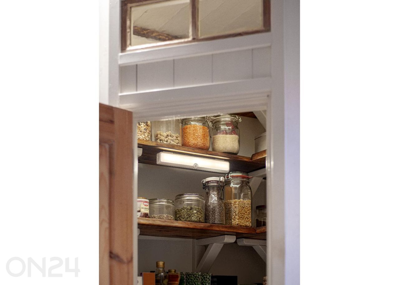 Мебельный светильник с датчиком движения увеличить