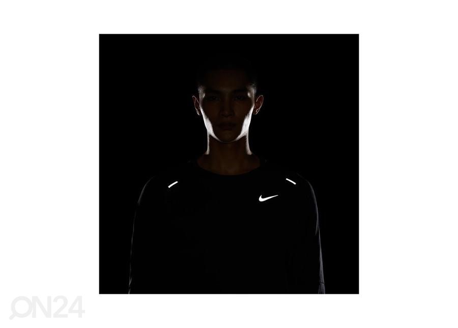 Мужская рубашка для тренировок Nike Sphere Crew Top 3.0 увеличить