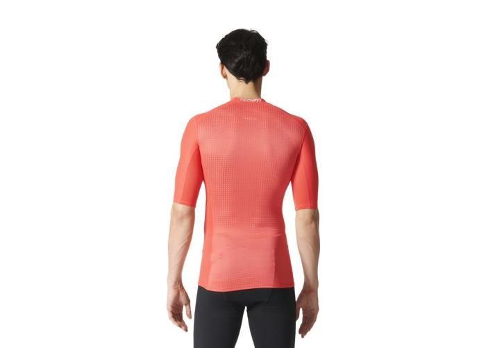 Мужская тренировочная футболка adidas Techfit Chill Tee M AY3673 увеличить