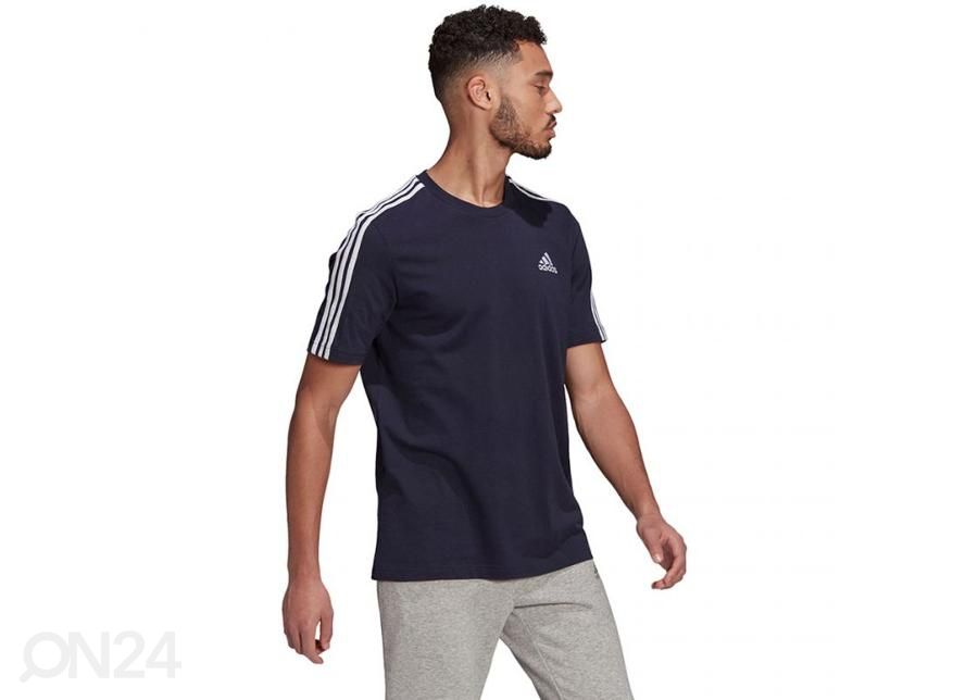 Мужская футболка Adidas Essentials увеличить