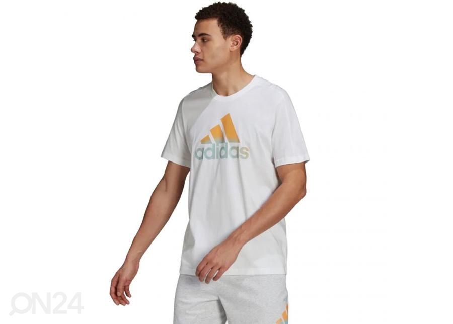Мужская футболка Adidas Essentials увеличить