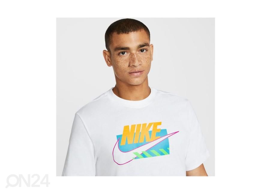 Мужская футболка Nike NSW Brandmarks увеличить