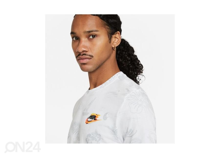 Мужская футболка Nike NSW Spring Break увеличить