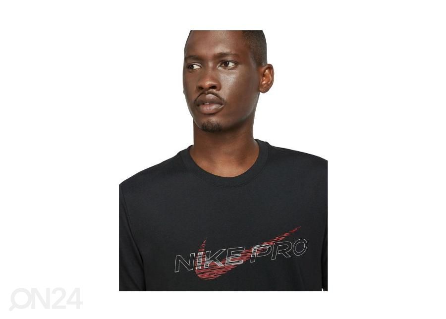Мужская футболка Nike Pro Dri-FIT увеличить