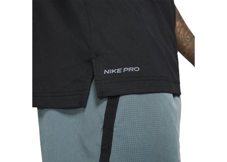 Мужская футболка Nike Pro M CJ4611-010 увеличить