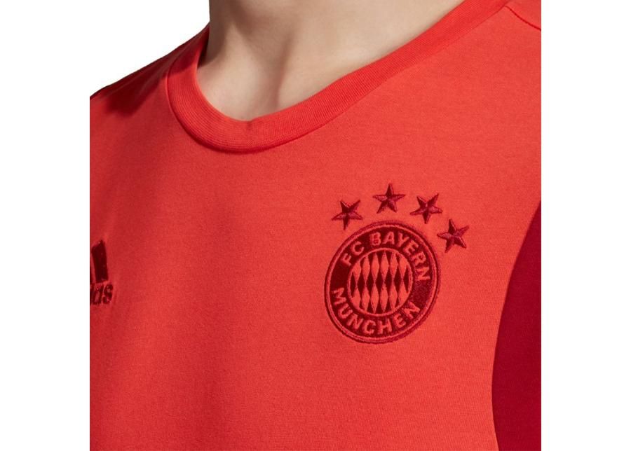 Мужская футбольная рубашка adidas Bayern Monachium Tee 19/20 M DX9188 увеличить