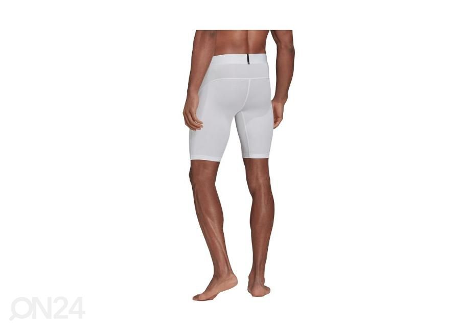 Мужские короткие леггинсы для тренировок Adidas Techfit Tights увеличить