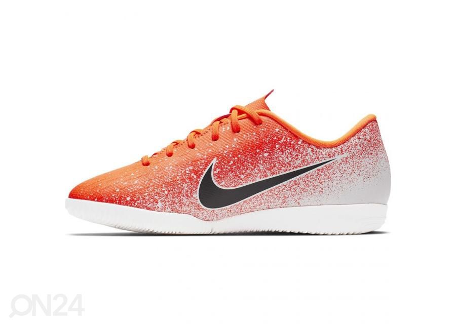 Мужские футбольные бутсы для игры в зале Nike Mercurial Vapor X 12 Academy IC JR AJ3101-801 увеличить