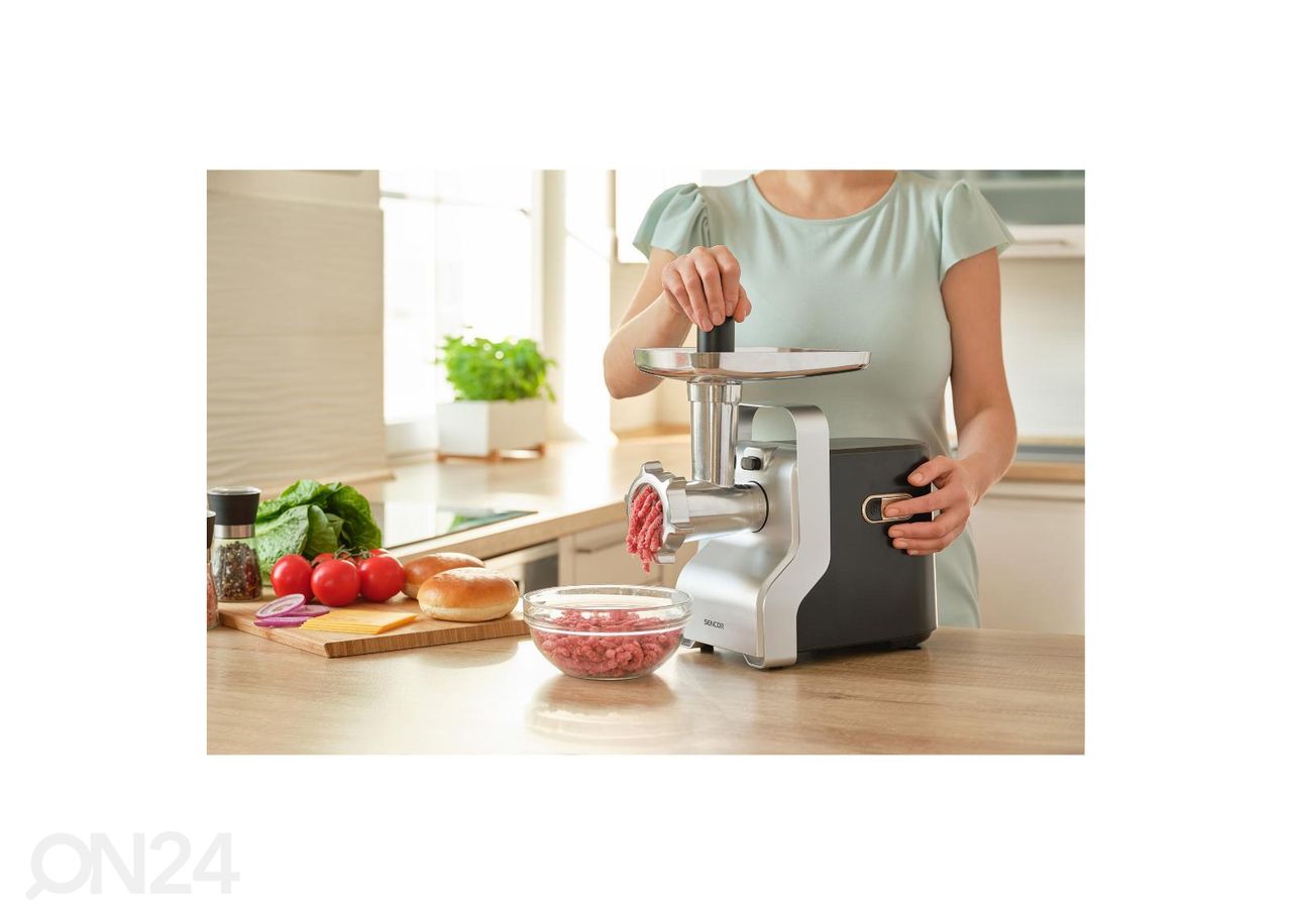 Мясорубка Sencor SMG6400SL увеличить