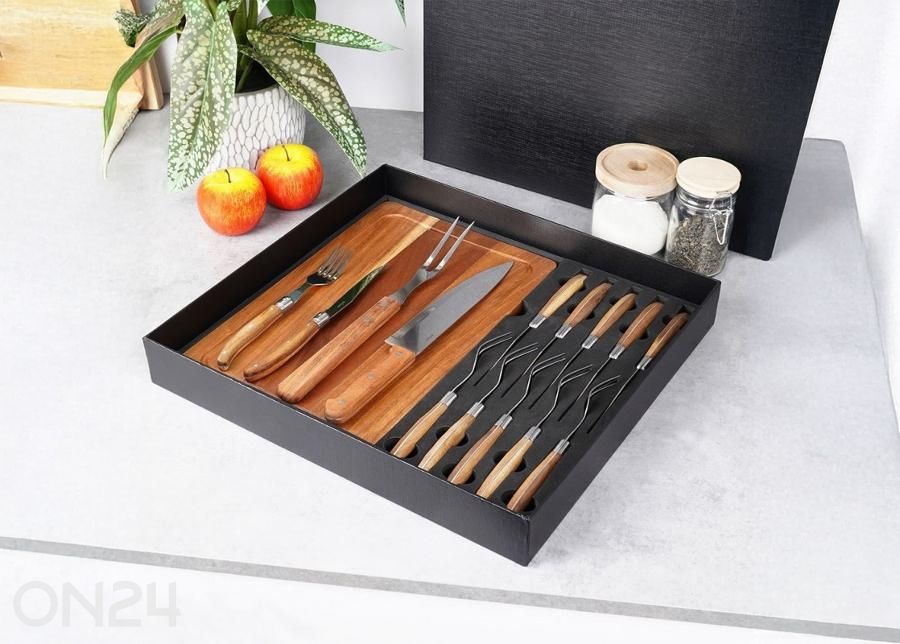 Набор столовых приборов для стейка, 15 предметов увеличить