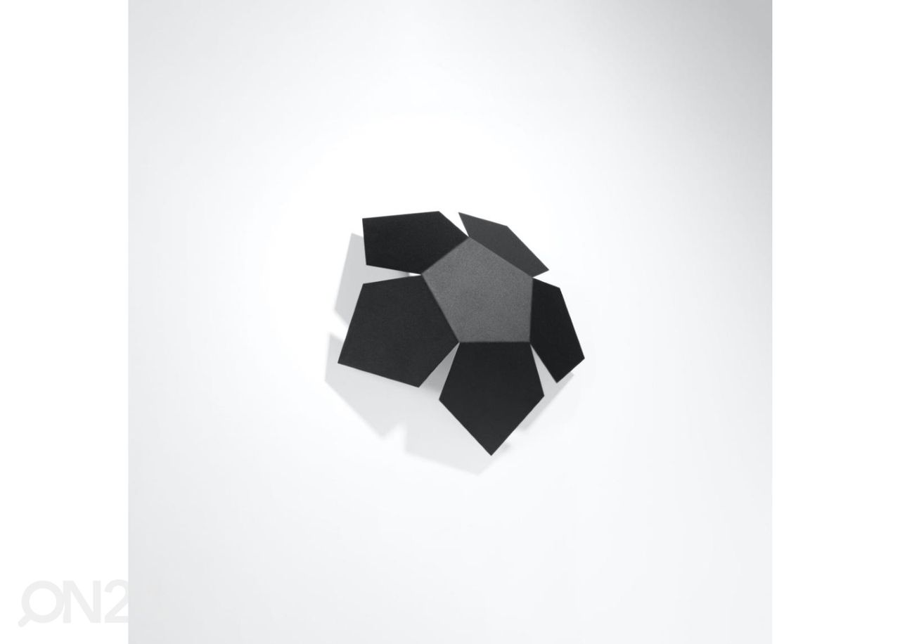 Настенная лампа Penta, черная увеличить