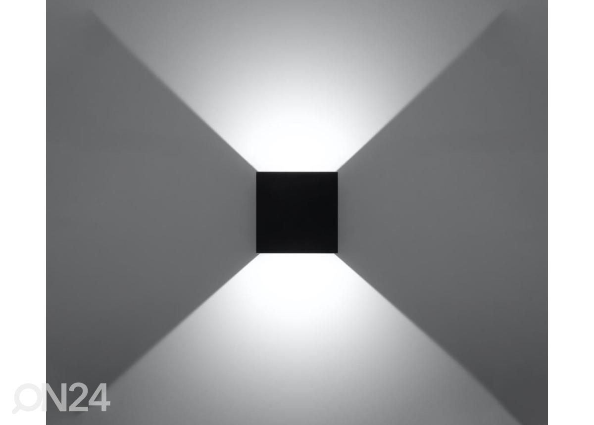 Настенный светильник Luca LED увеличить