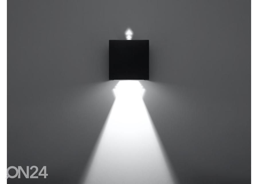 Настенный светильник Luca LED увеличить