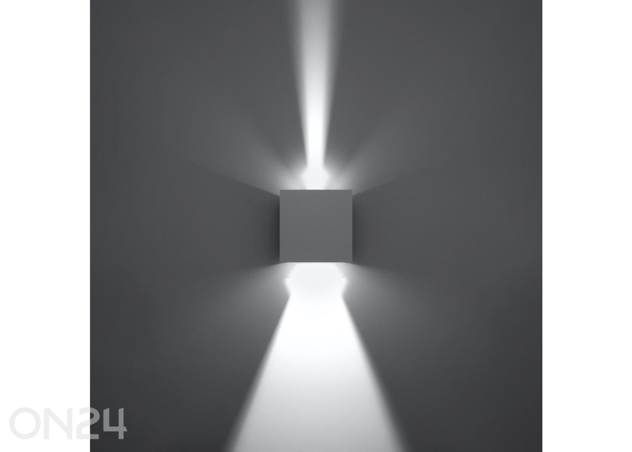 Настенный светильник Luca LED увеличить